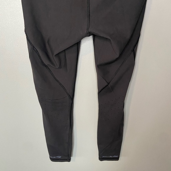 Athleta Stealth TruCool 7/8 Tight - Picture 8 of 11